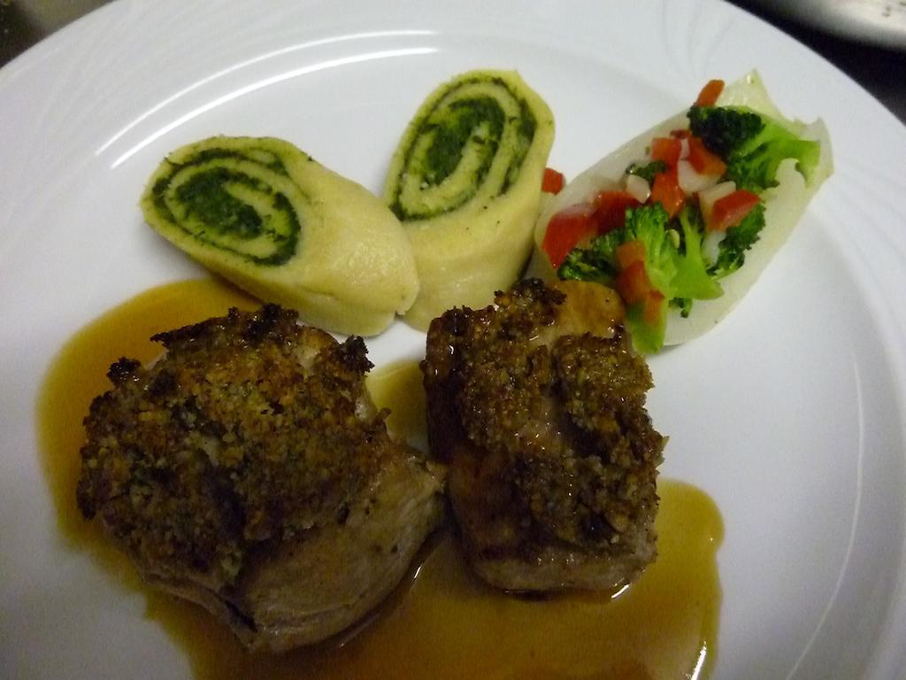 Gasthaus St. Valentin كيوزا المظهر الخارجي الصورة